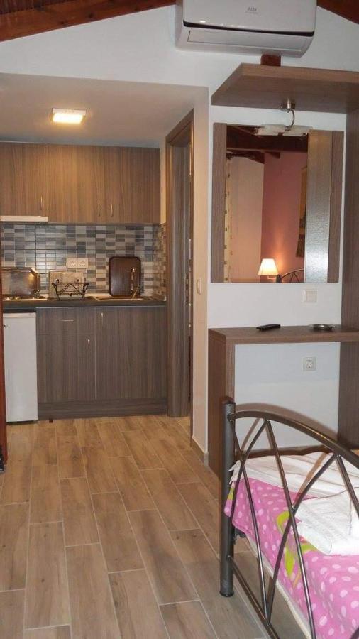 Hotel House Roula Neos Marmaras Exterior foto